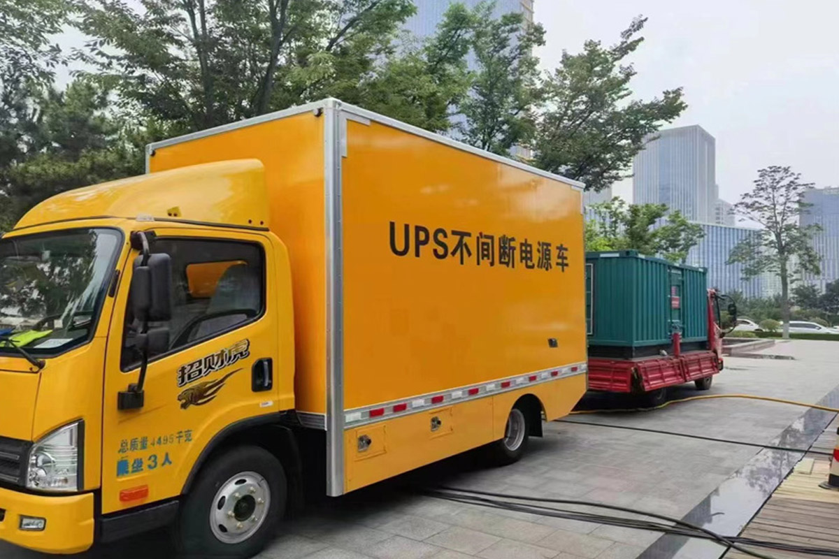 梁子湖发电机租赁施工现场