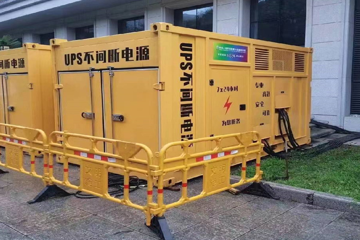 梁子湖发电机租赁施工现场